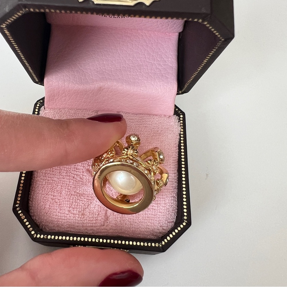 NWT Juicy Couture Gold Crown With Pearl Charm - Picture 7 of 9